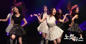 아띠피오피그레이스 | 피오피, 신명나는 무대