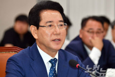 김영록 동물복지농장 30%까지 확대… 농피아 재취업 제한