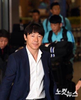 월드컵진출 축구대표팀 신태용 감독 귀국
