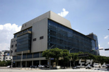 성남 10년 째 방치된 펀스테이션 1천200억여 원 매각