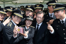 文, 중고교 영어듣기 평가에 헬기 대신 차량 이동