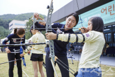 현대모비스, 신(新)사회공헌 드림무브 런칭…양궁교실 운영