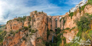 아름다운 경관과 예술가의 혼이 깃든 스페인