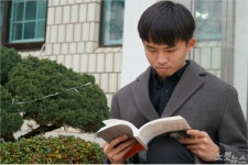 보육원에서 서울대까지…희망을 만드는 18살 형효