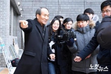 입구가 저쪽인가?