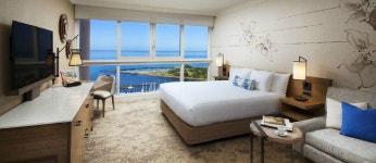 하와이 쇼핑을 사랑하는 신혼부부라면…프린스 호텔 와이키키