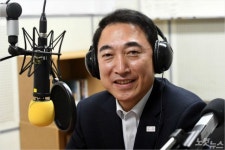 박수현헤어씨오 | 박수현 "부정청탁 거절하자 보복성 불륜 의혹" 반박