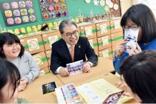 이재정 교육감 64년 만에 초딩…전학생으로 깜짝 등장