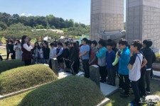 지금 우리가 누리는 자유는 5·18 희생자들 덕분