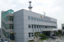 패싸움 중 목검으로 상대 일당 때려 숨지게 한 40대 구속