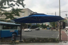더위 피해 가세요 창원시, 폭염대비 대형그늘막 42곳 설치