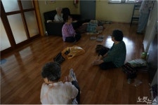 너무 더워 울었잖아 가마솥 더위 버티기 안간힘