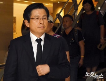 고 노회찬 원내대표 빈소 찾은 황교안 전 국무총리