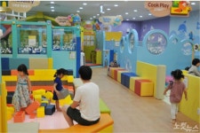 지역 유통가 뮤지컬 체험전 등 다양한 이벤트 열어