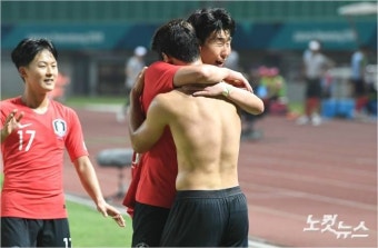 손흥민이 털어놓은 황희찬 PK골의 비밀