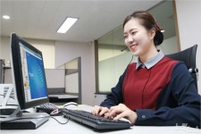 BNK경남은행, 독거노인 돌봄서비스 확대 시행