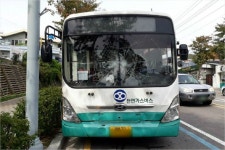 여수 시내버스끼리 추돌 20 여 명 부상
