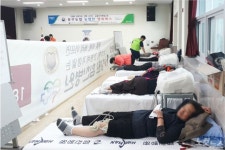 경남농협 행복버스, 김해·고성서 올해 마지막 봉사 활동