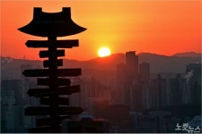 수원시, 팔달산 서장대에서 2019년 신년 해맞이 행사 