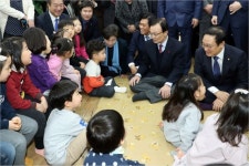 민주 유치원서 새해 첫 현장최고위…유치원 3법 2월 처리