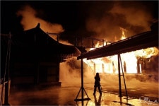 김해 사찰서 화재…인명 피해 없어