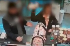 반려견 집어던진 분양인 소식에 강릉 애견업체 충격