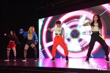 복고 댄스 무장 핫플레이스