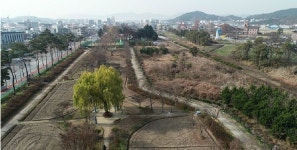 옛 남원성 전투지 만인공원으로 불린다