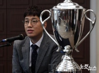 각오 밝히는 오성욱