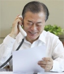 문 대통령, 추석 앞두고 라디오 여성시대 깜짝 출연