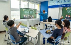 삼성전자, 산골학교부터 작은 도서관까지  삼성 스마트스쿨 지원