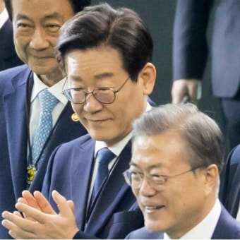 大法 판결 앞둔 이재명, 잇따른 '친문' 행보 왜?