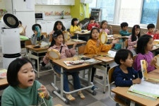 구광모 통큰 결정…LG, 공기청정기 1만대 433개 학교에 무상 지원