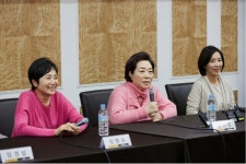 여성의 이야기로 전하는 가족과 사랑…연극 여자만세2