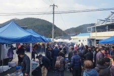 전통의 안동 예안장…10일장으로 부활