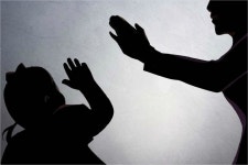 폭력에 방치된 아이들…집 돌아간 학대피해아동 잘 있을까