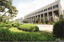 한신대 개교 80년 만에 총장 자격 변경