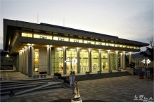 막말·갑질 논란 부산문화회관장, 모욕 혐의 검찰 송치