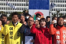 진보정치 1번지 창원성산 여영국·석영철 단일화 논의 불발