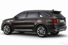 코로나에 쏘렌토, 온라인 공개행사…사전계약은 선방