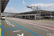 코로나에 날갯짓 멈춘 김해공항 국제선…개항 이래 처음
