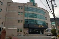 부산시 온천교회 확진자 2~3명 신천지 신도 의심 정황