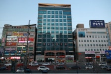 대구 제이미주병원 51명 확진…90명 낸 대실요양 건물