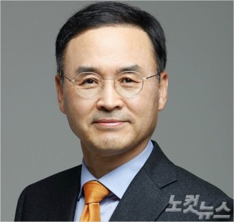 부산대 제21대 차정인 신임 총장 12일 임기 시작…