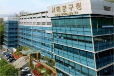 서대문구청장, 7급 채용개입 의혹에 발끈