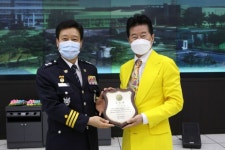 충북경찰청,함께해유 착한운전 태진아 홍보대사 위촉