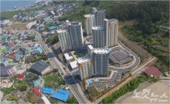 전남 완도군 LH 아파트에 불이 켜졌다