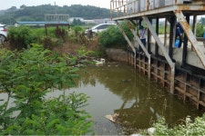 화성시, 세제 원료 방출 업체 적발…고발 조치