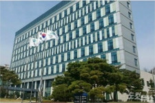 검찰, 회계부정 의혹 정정순 의원 관련자 3명 영장 청구
