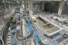 SSG닷컴 네오003 배송기사 코로나19 확진…물류센터 운영 중단